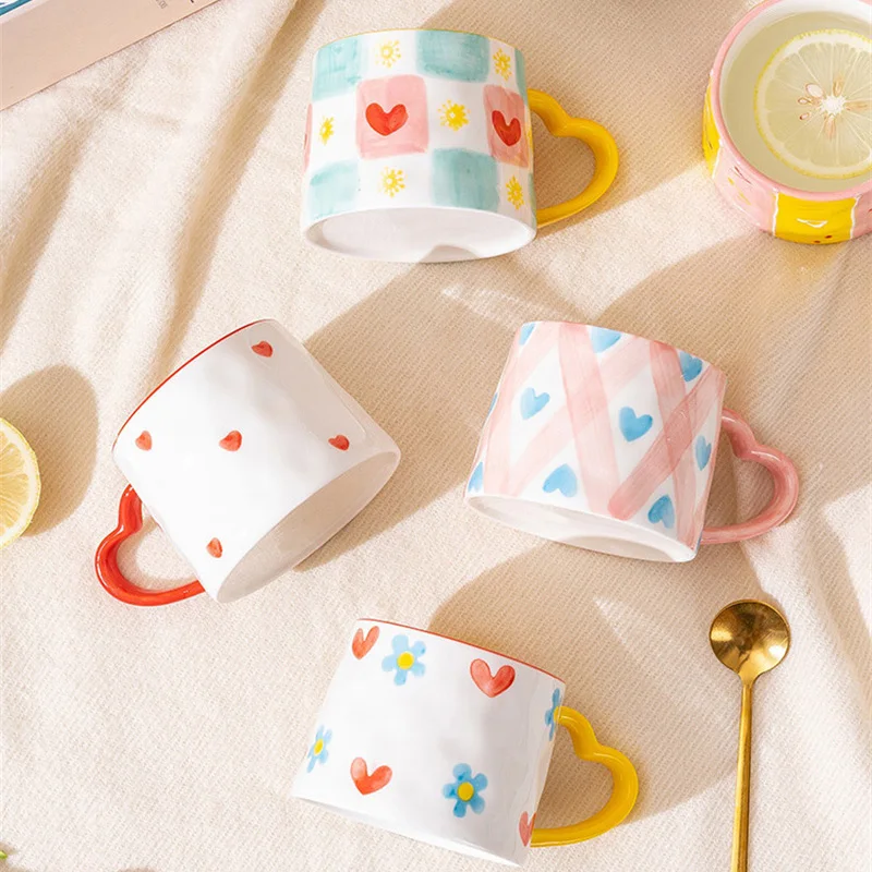 Caneca cerâmica pintada à mão  - Coffee Tea Love avaliação e preço